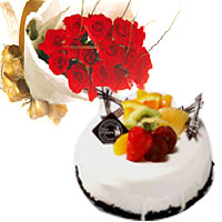 Affectionate Perfect Choice Red Rose Arrangement and One White Cake Gift Set