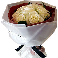 The white rose is one of the favorite color on Val......  to Incheon