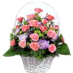 18 Pink Roses, Green Chrysanthemums, Blue Lisianth......  to jeongeop_SouthKorea.asp