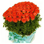 Aromatic Bouquet of Orange Roses