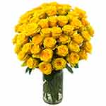 Lovely New Beginnings Yellow Roses Bunch