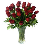 Captivating Vase for X-Mas with 24 Red Roses