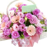 Seasonal flowers in basket  ......  to South Chungcheong_Southkorea.asp