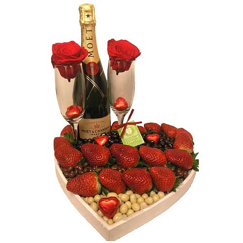 Valentine Special Chocolate N Champagne Combo