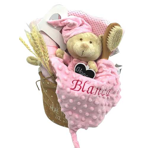 A fabulous gift for all occasions, this Cuddly Baby Gift Hamper spreads love and...