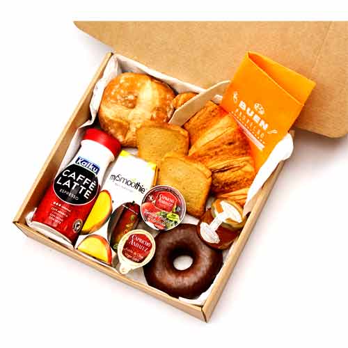 Appealing Gourmet Breakfast Gift Box