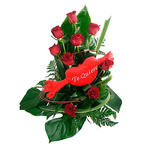 Rose Day Present of Red Roses Bouquet with Heart-shaped Teddy