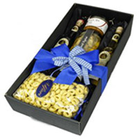 Remarkable Fondness Gourmet Gift Hamper