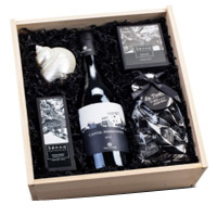 Angelic Wine Indulgence Gift Box