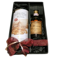 Adorable Gift Box of Vin Santo N Cantuccini<br>