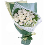 Distinctive Love in My Heart White Roses Arrangement
