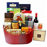 Delicate Wine n Food Hamper