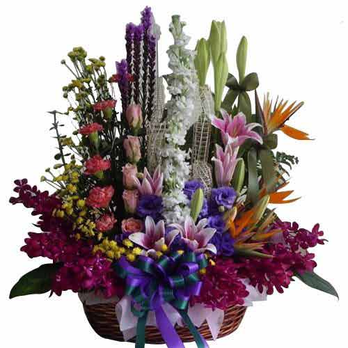 Striking Shade of Mix Flowers Bouquet