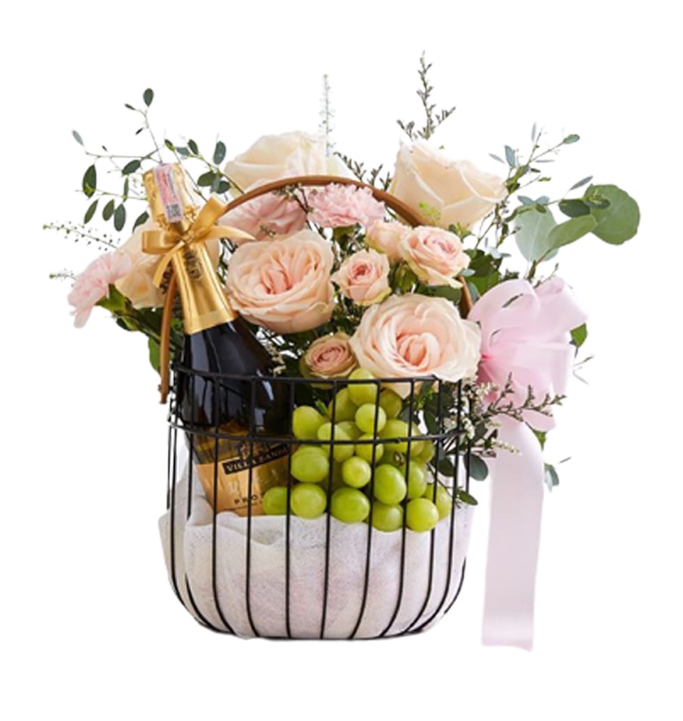 This lovely basket will undoubtedly leave a lastin...