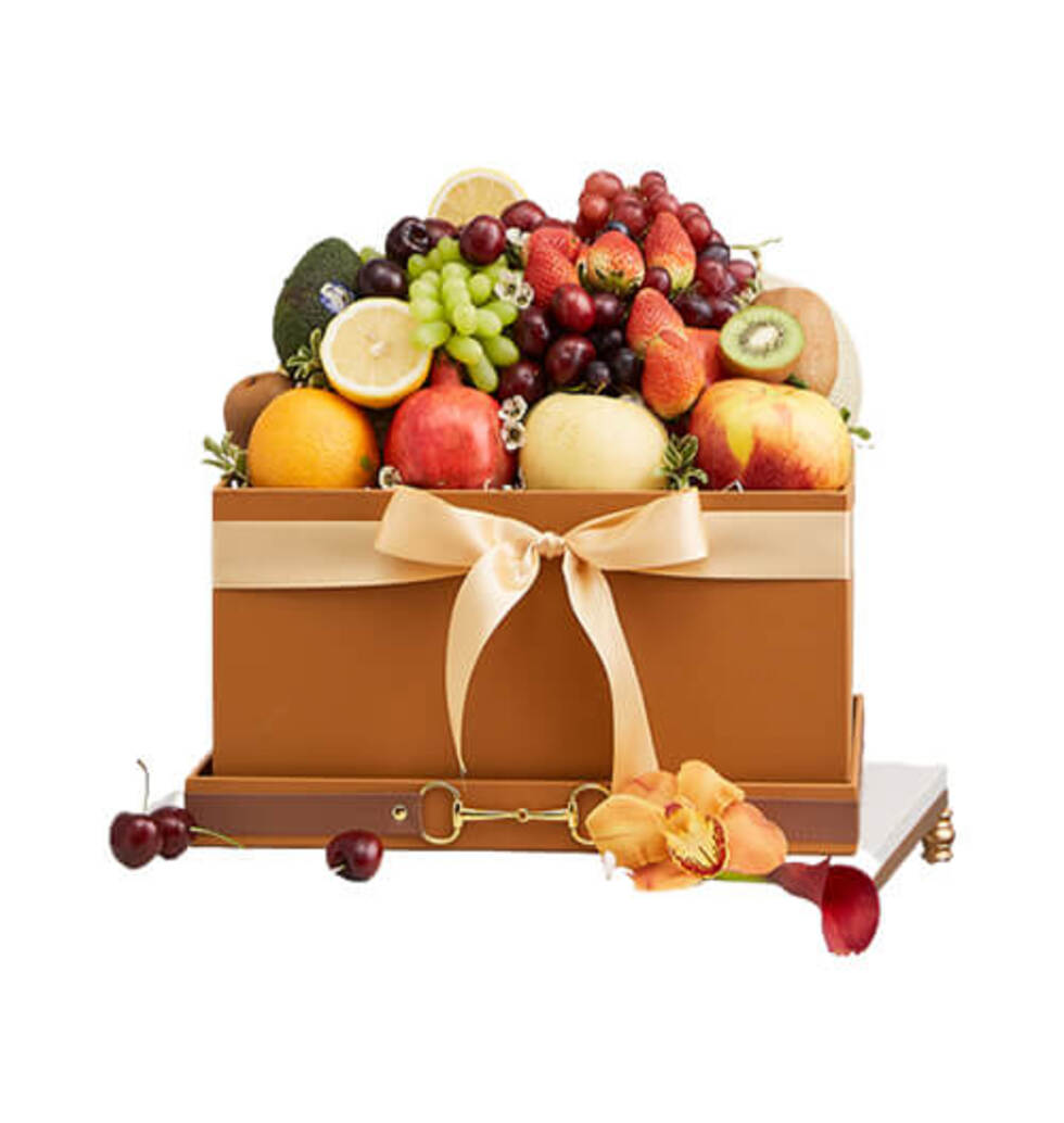 With a fruit basket, you can win your loved ones h...