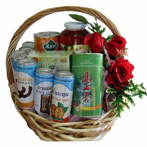 Stimulating Hamper with Fruit Juice