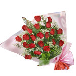 Attention-Getting 21 Pcs Red Roses on the Eve of Christmas