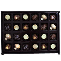 Classy Gift of 24 Pc Pralines Chocolate in Printed Wooden Box