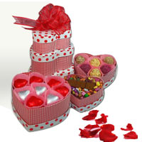 Graceful Red Polka-Dot Chocolate Tower Gift Set