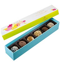 Also you may order this Lip-smacking Summer Truffles Godiva Gift Box.