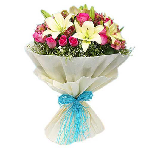 Charming Pure Love Mixed Flower Bouquet