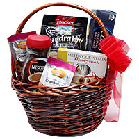 Charming N Delightful Basket of Treats