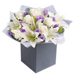 Dazzling Roses with Lilies and Lilac Lisianthus