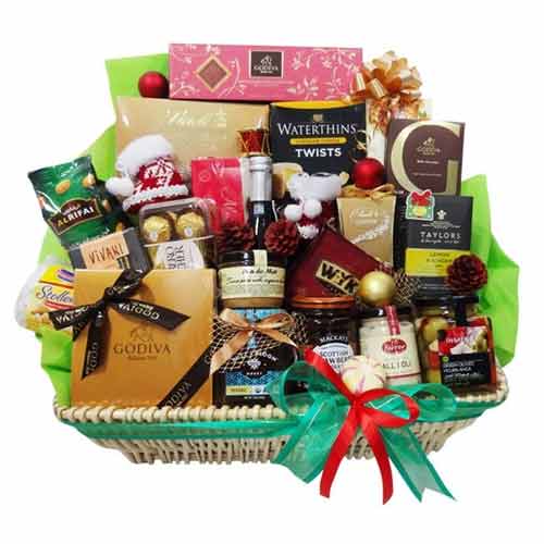Provocative Essence of Christmas Gift Hamper