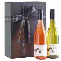 Pleasurable Gift Pack of Rose N White Wine