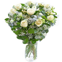 Dapple your dear ones with your love by sending th......  to Welshpool
