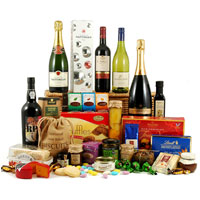 Remarkable Celebration Sparkling Wine Champagne N Assortments Gift Hamper