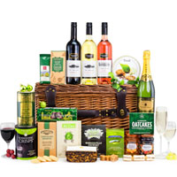Adorable Midnight Snack Gift Basket with Wine