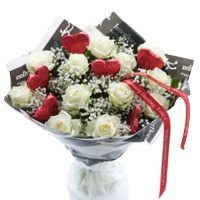 Designer Combo Bunch ofMix Flowers with Chocolates