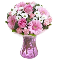 Expressive Combo ofWhite and Pink Flowers