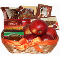 Apple and Honey Basket will be a sweet treat for y...