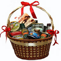Gourmet Gift Basket, beautifully presented and vis...