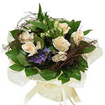 Simple way to express your feeling by sending this bouquet. It is compsed of whi...