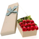 Eye-Catching Composition of 12 Red Roses in Box