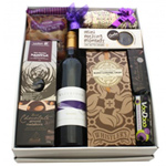 Magical Heart Winning Chocolate Gift with Wine