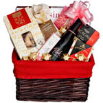 Alluring Gift Hamper for Celebration