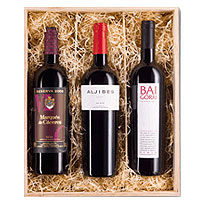 Creative Wine That Rocks Gift Hamper