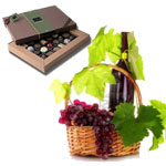 Enigmatic New Year Combo Delight Gift