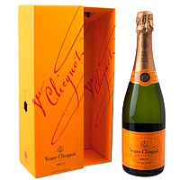 Greet your dear ones with this Premier Holiday Supreme Gift of 1 Bottle Veuve Cl...