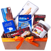Gourmet Gift Basket with Lindt Chocolate Milk bar (100g), Butter biscuit set in ...