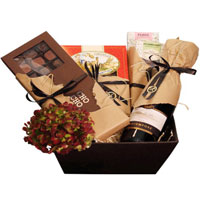 Dazzling Grand Edition Wine N Chocolate Basket<br>