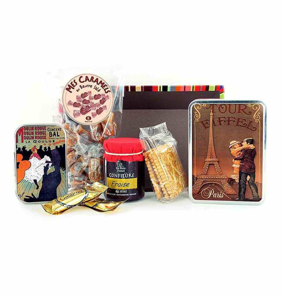 Discover this Souvenirs de Paris box made up of de...