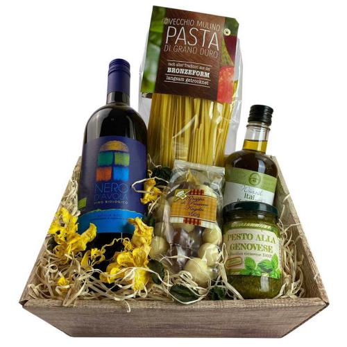 The Bella Italia Gift Basket will delight and satisfy them. Packed with a rich a...