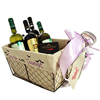 Gorgeous Sweet Seduction Wine Selection Gift Hamper