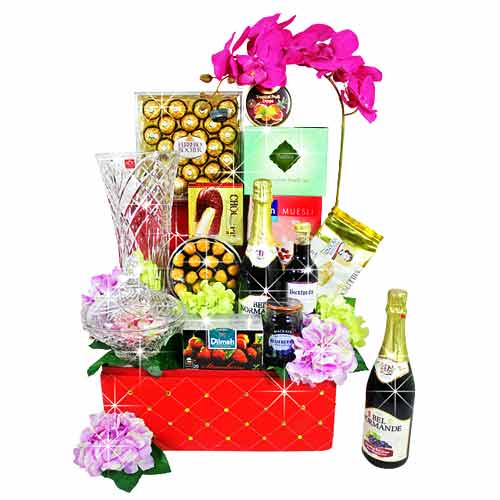 Edible Elegance Gourmet Gift Hamper