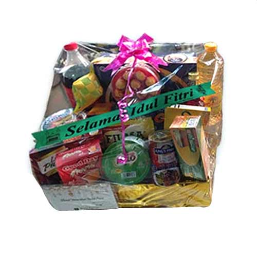 Delicate Gourmet Hamper Full of Amazing Products